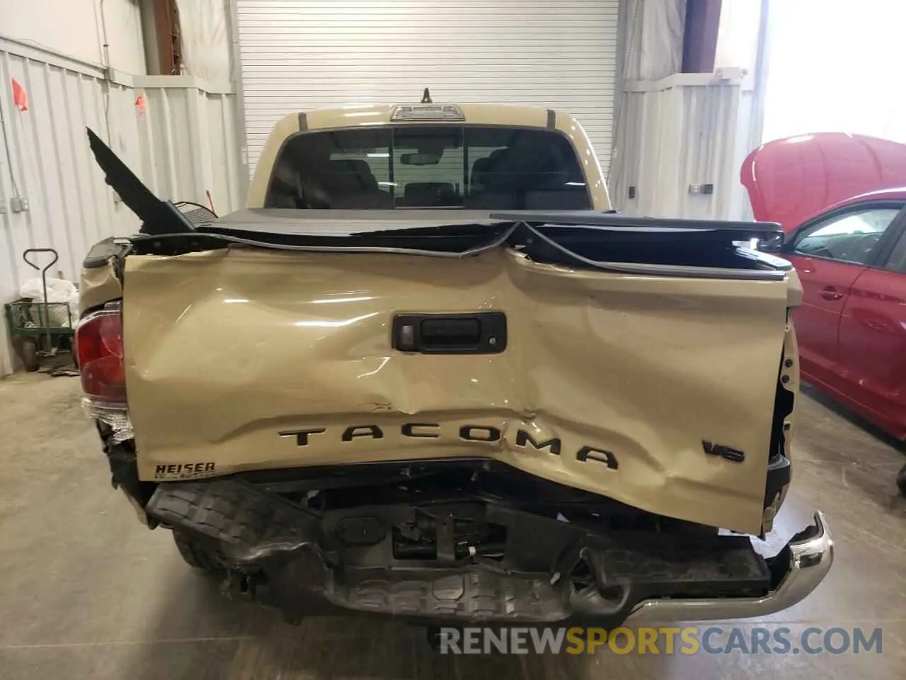 9 Photograph of a damaged car 3TMCZ5AN2LM290866 TOYOTA TACOMA 2020