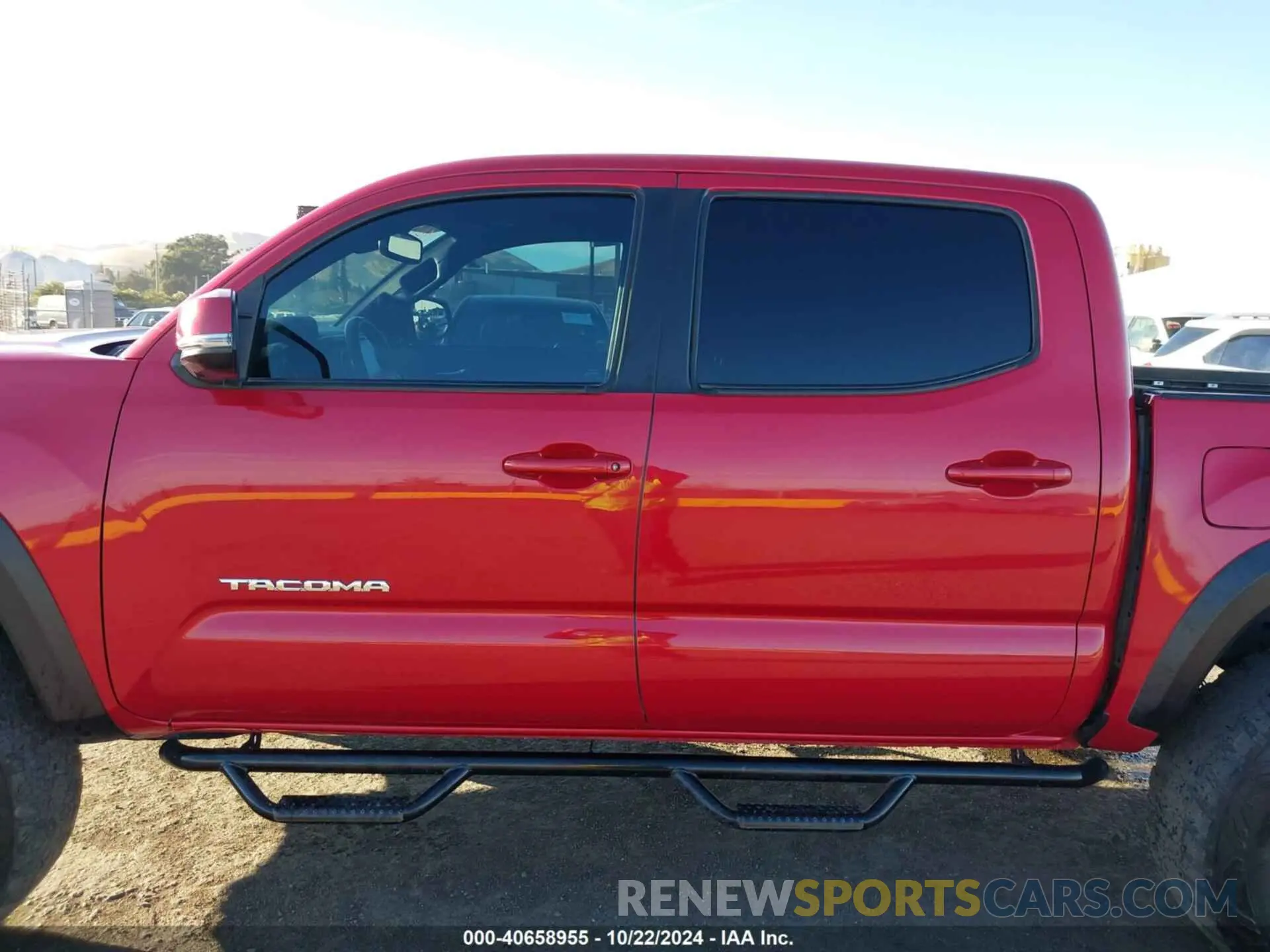 15 Photograph of a damaged car 3TMCZ5AN3LM312339 TOYOTA TACOMA 2020