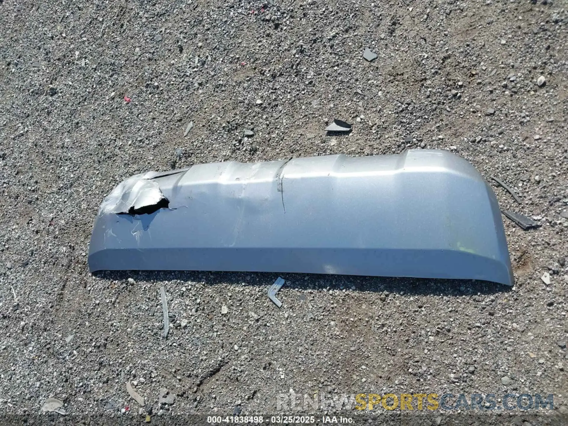 12 Photograph of a damaged car 3TMCZ5AN3LM320411 TOYOTA TACOMA 2020