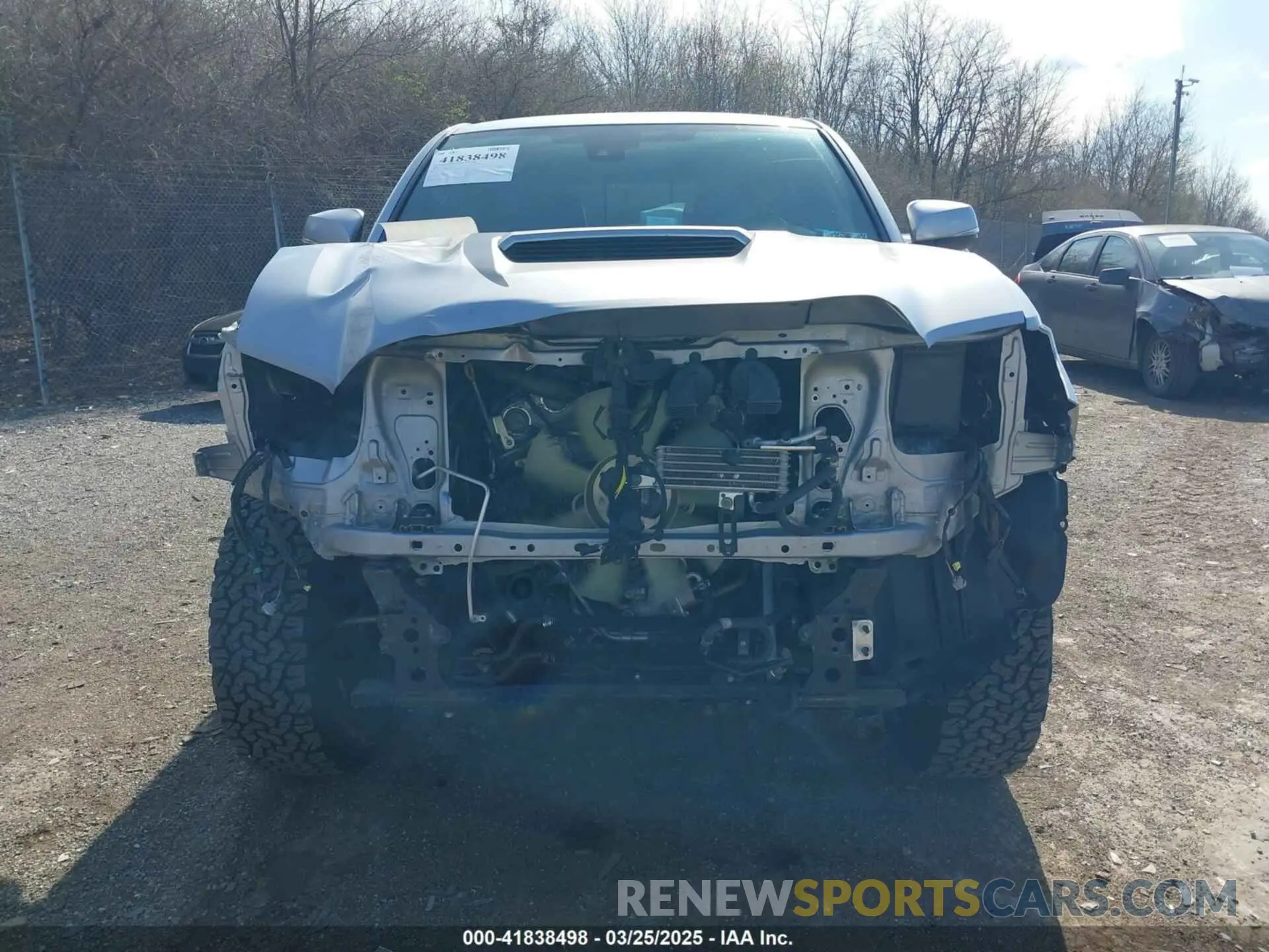 13 Photograph of a damaged car 3TMCZ5AN3LM320411 TOYOTA TACOMA 2020