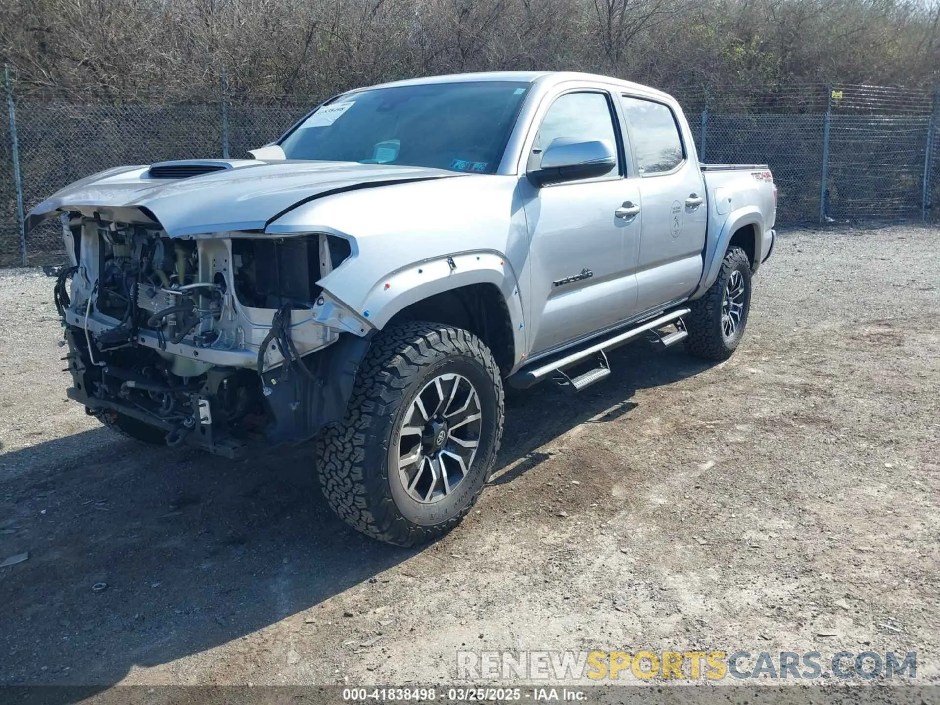 2 Photograph of a damaged car 3TMCZ5AN3LM320411 TOYOTA TACOMA 2020