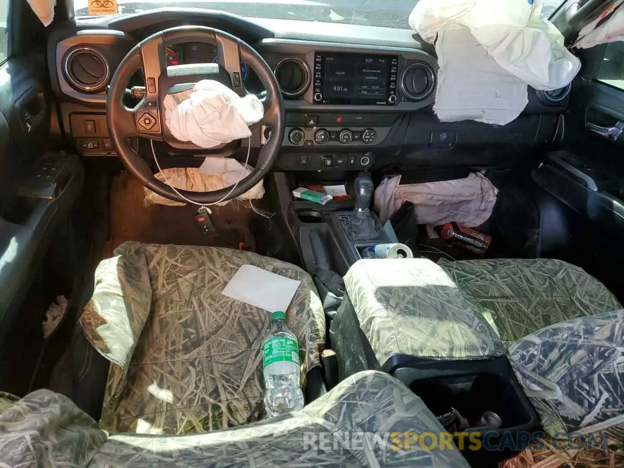 8 Photograph of a damaged car 3TMCZ5AN3LM328007 TOYOTA TACOMA 2020