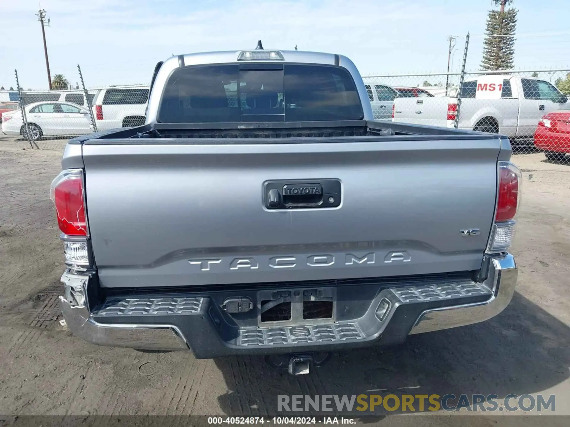 16 Photograph of a damaged car 3TMCZ5AN3LM336270 TOYOTA TACOMA 2020