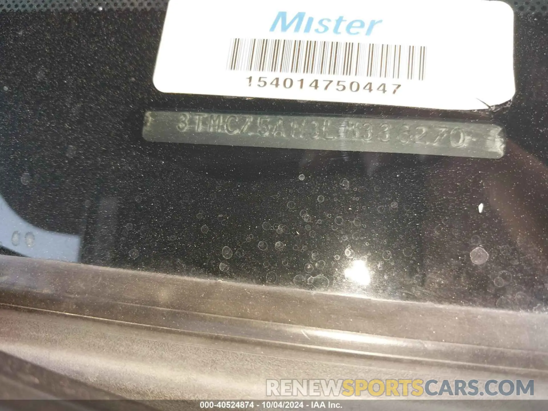 9 Photograph of a damaged car 3TMCZ5AN3LM336270 TOYOTA TACOMA 2020