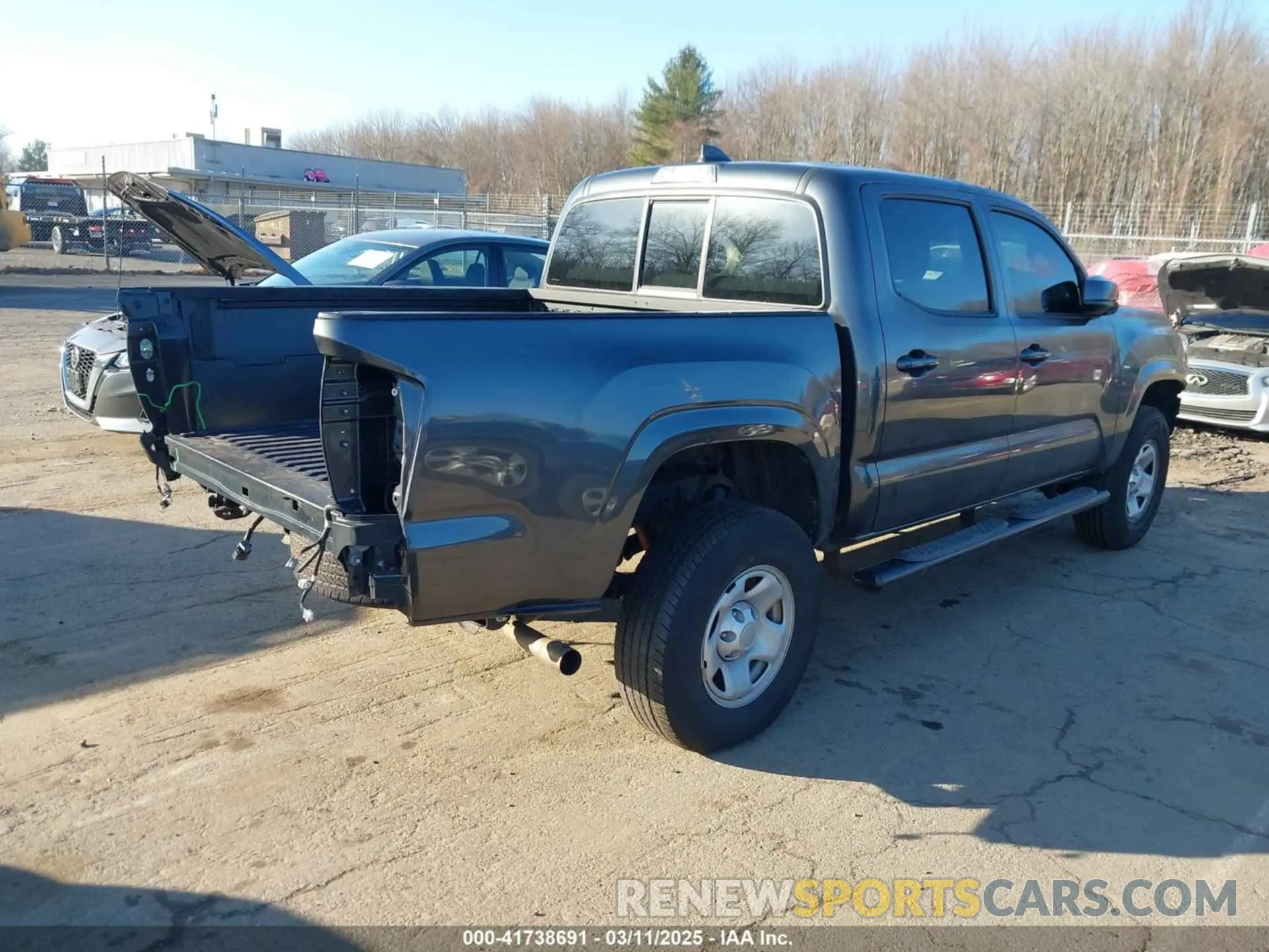4 Фотография поврежденного автомобиля 3TMCZ5AN4LM307814 TOYOTA TACOMA 2020