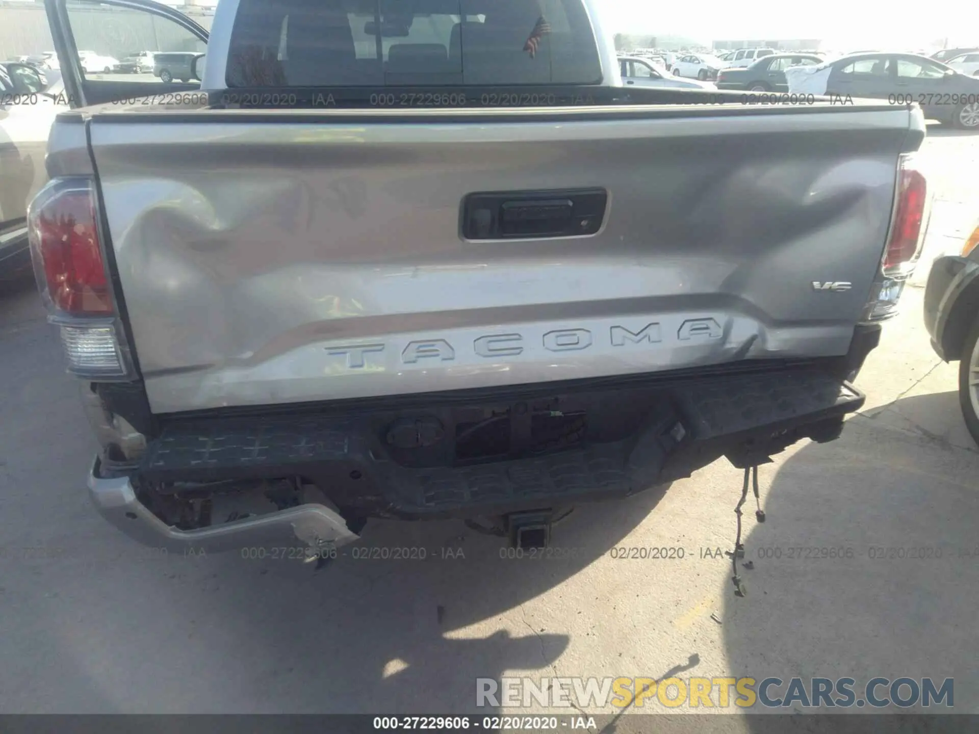 6 Photograph of a damaged car 3TMCZ5AN4LM316738 TOYOTA TACOMA 2020