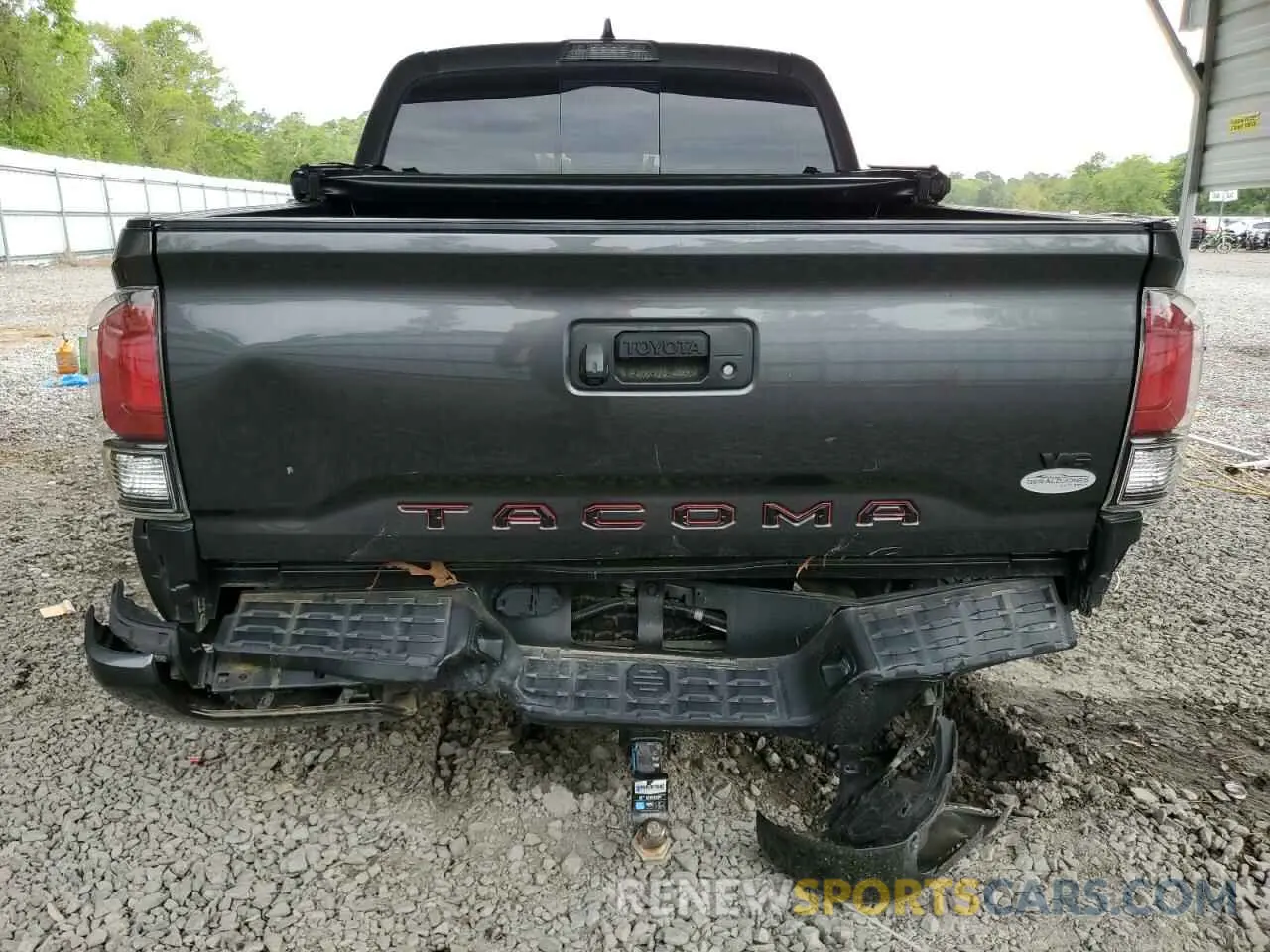 6 Photograph of a damaged car 3TMCZ5AN4LM323446 TOYOTA TACOMA 2020