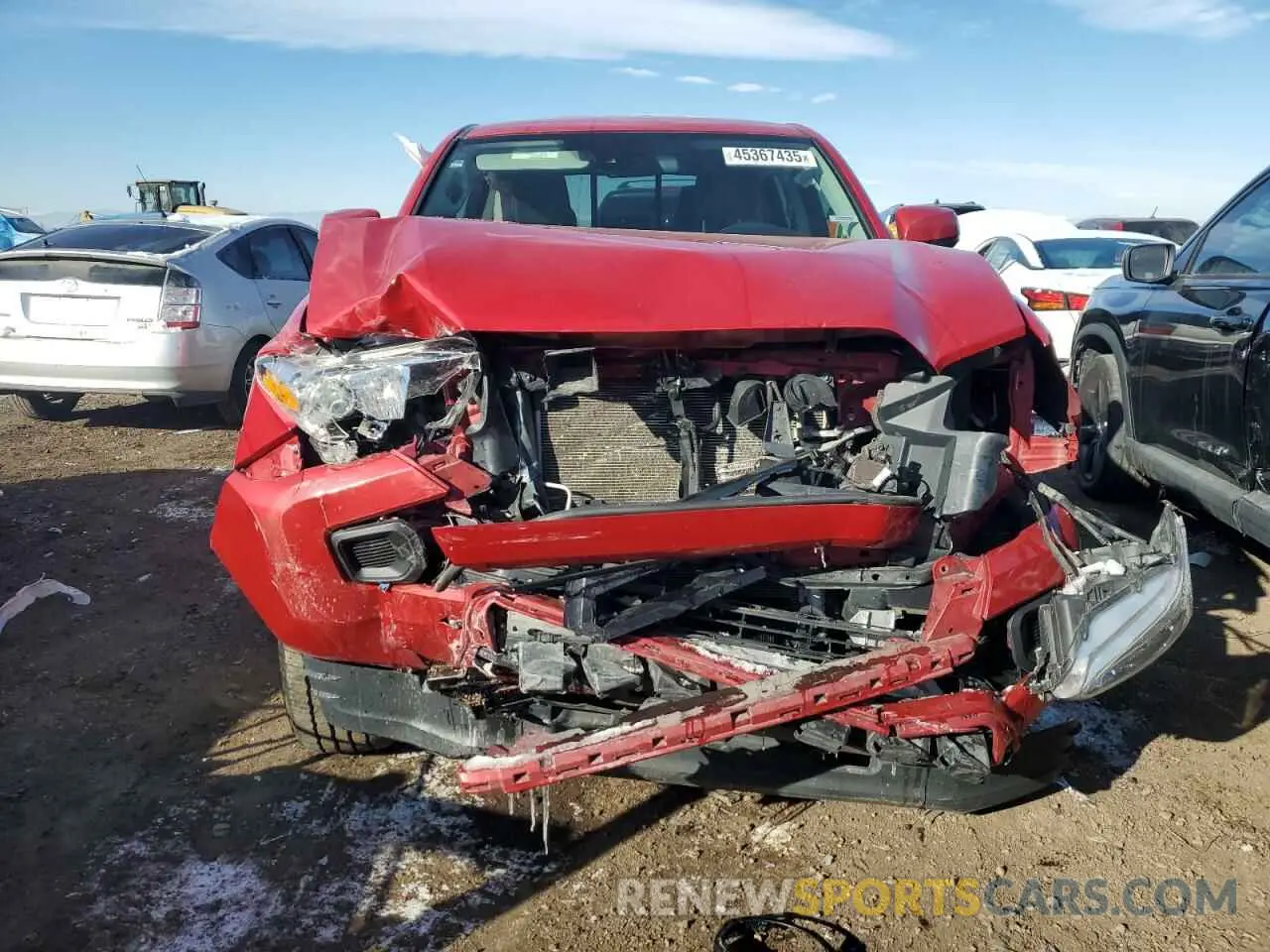 5 Photograph of a damaged car 3TMCZ5AN5LM308356 TOYOTA TACOMA 2020