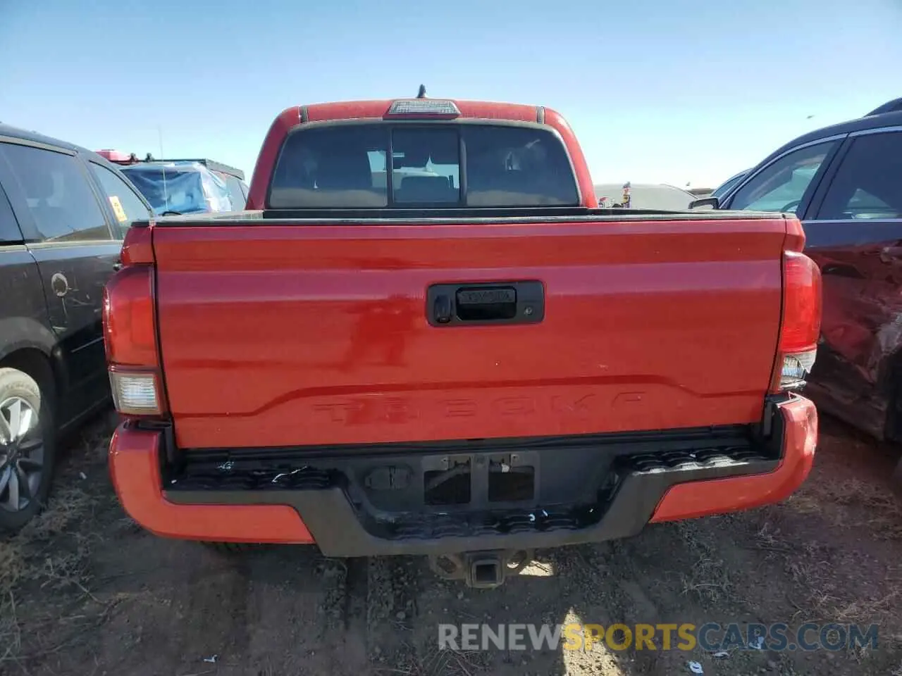 6 Photograph of a damaged car 3TMCZ5AN5LM308356 TOYOTA TACOMA 2020