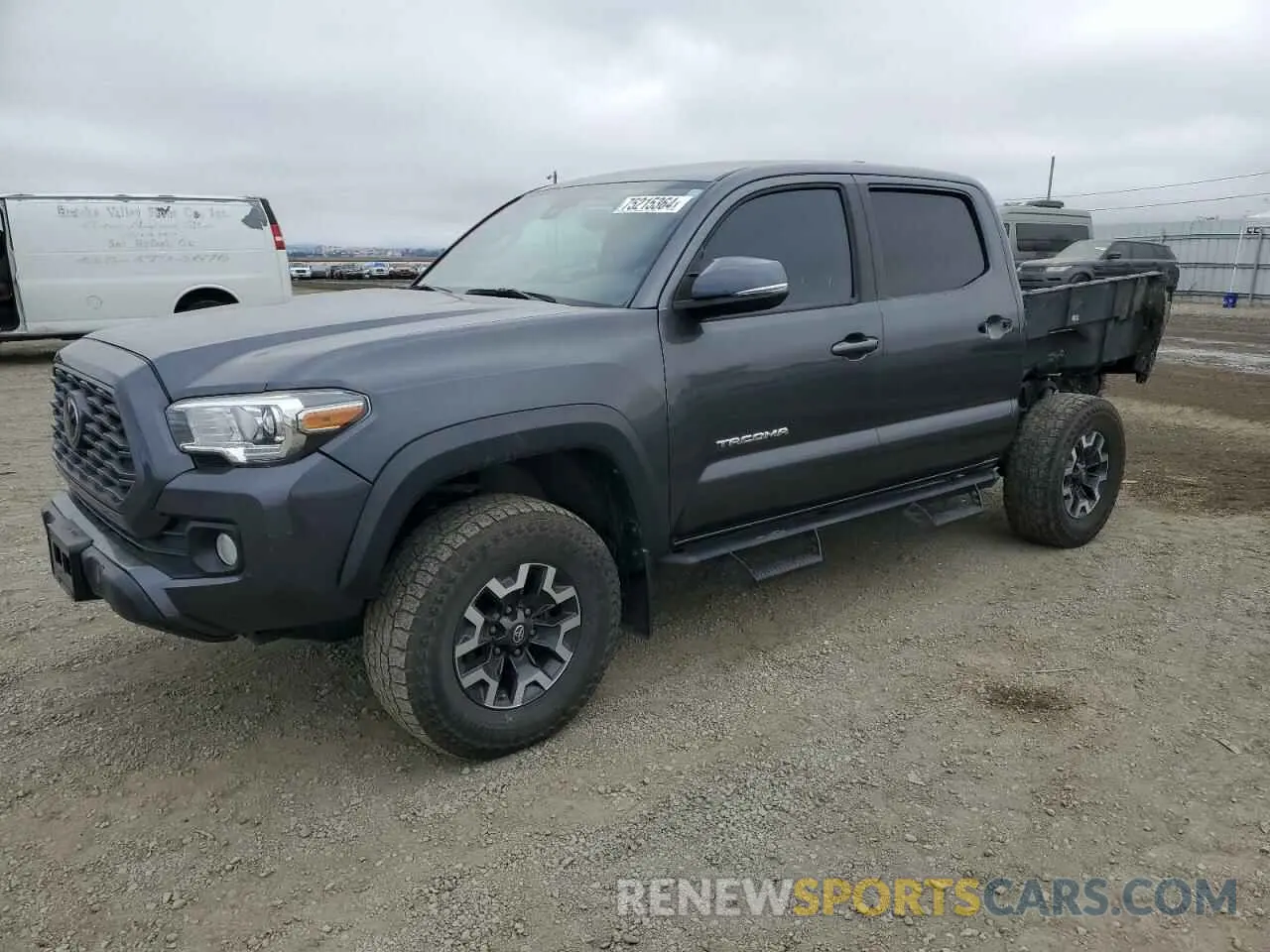 1 Фотография поврежденного автомобиля 3TMCZ5AN5LM349411 TOYOTA TACOMA 2020