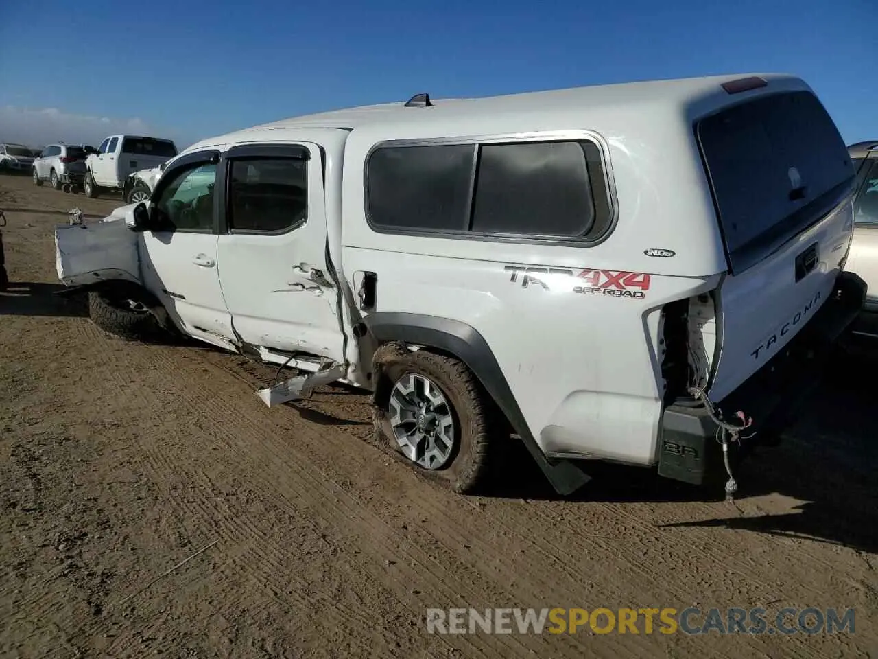 2 Фотография поврежденного автомобиля 3TMCZ5AN5LM356441 TOYOTA TACOMA 2020