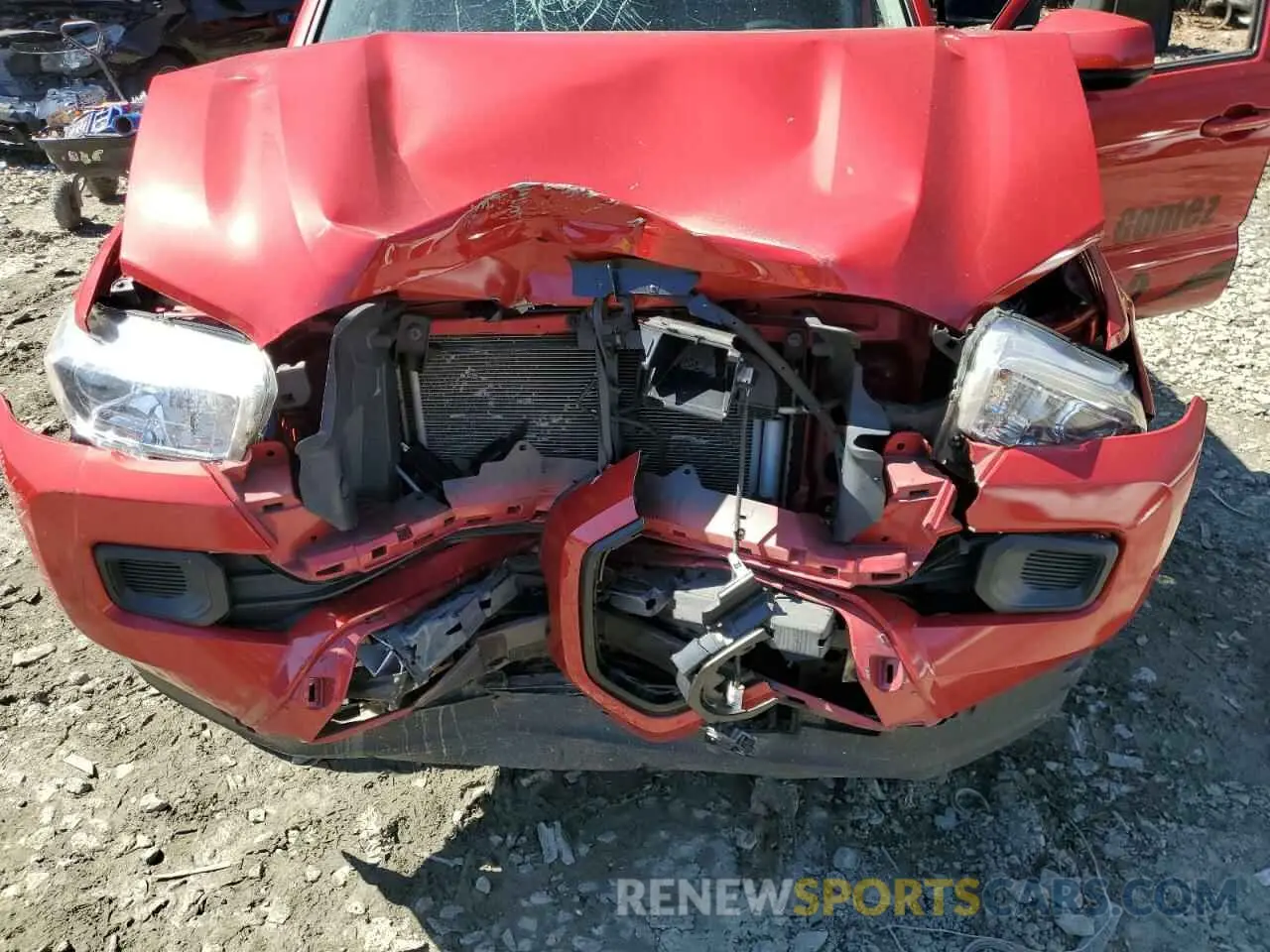 13 Photograph of a damaged car 3TMCZ5AN5LM364555 TOYOTA TACOMA 2020