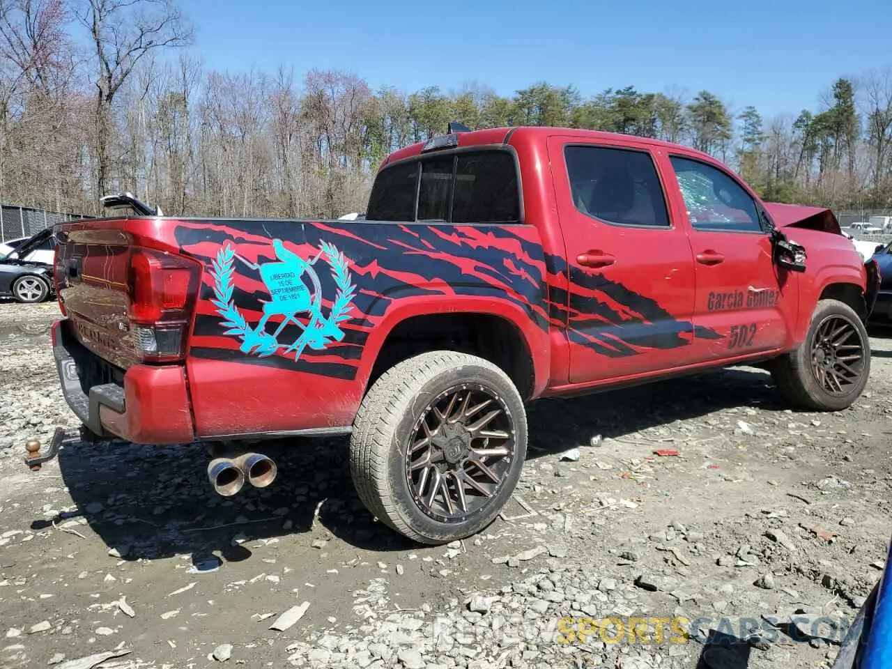 3 Photograph of a damaged car 3TMCZ5AN5LM364555 TOYOTA TACOMA 2020