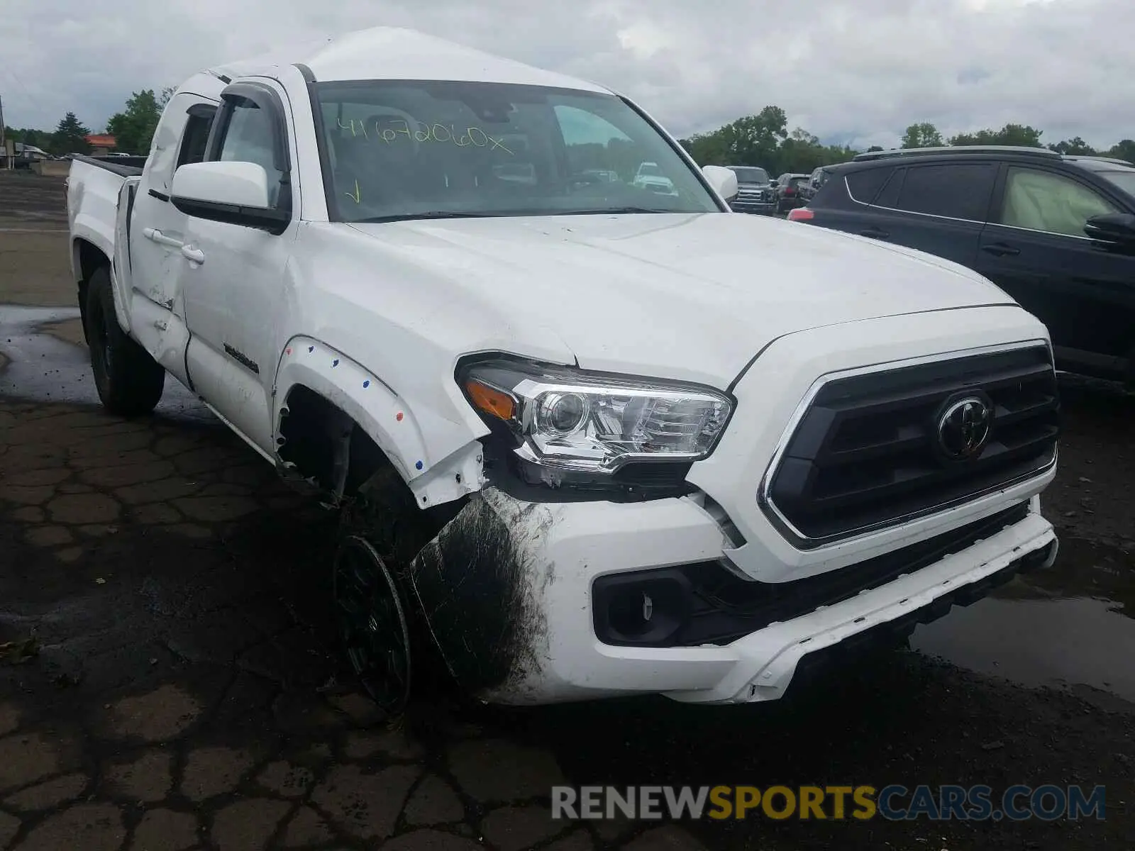 1 Photograph of a damaged car 3TMCZ5AN6LM295035 TOYOTA TACOMA 2020