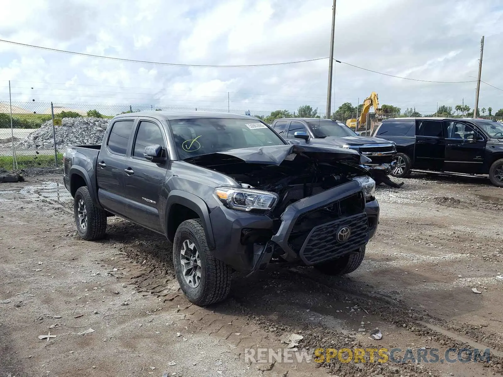 1 Photograph of a damaged car 3TMCZ5AN6LM307264 TOYOTA TACOMA 2020