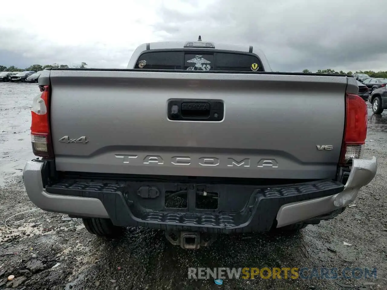 6 Photograph of a damaged car 3TMCZ5AN6LM307667 TOYOTA TACOMA 2020