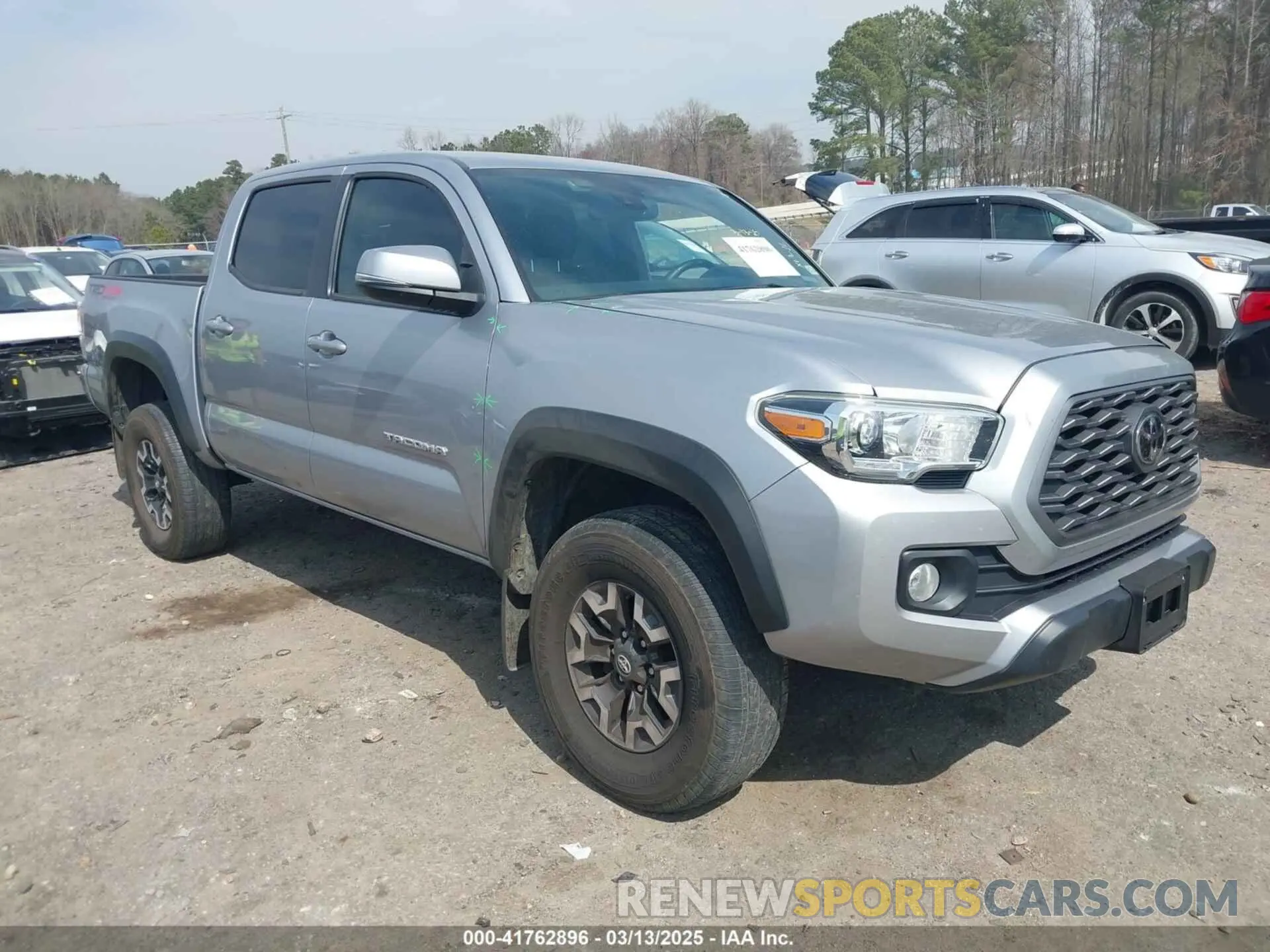 1 Photograph of a damaged car 3TMCZ5AN6LM316336 TOYOTA TACOMA 2020