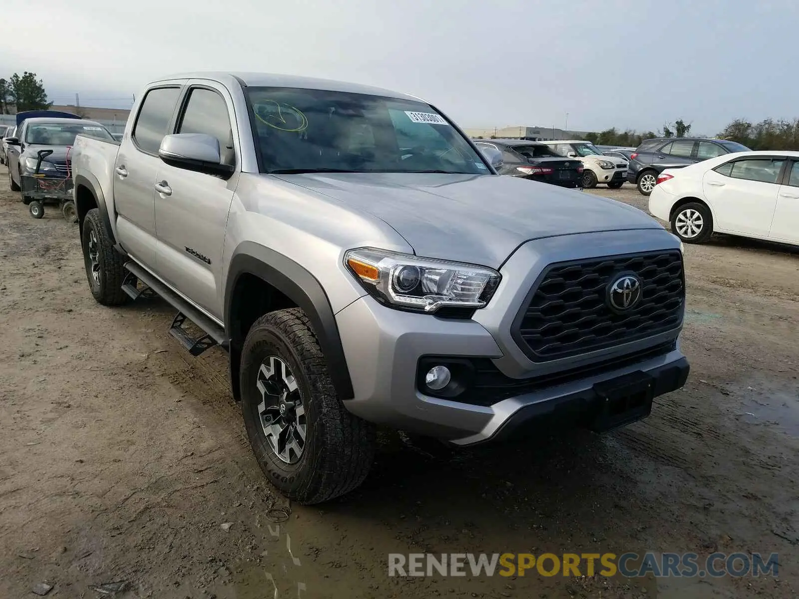 1 Photograph of a damaged car 3TMCZ5AN6LM331001 TOYOTA TACOMA 2020