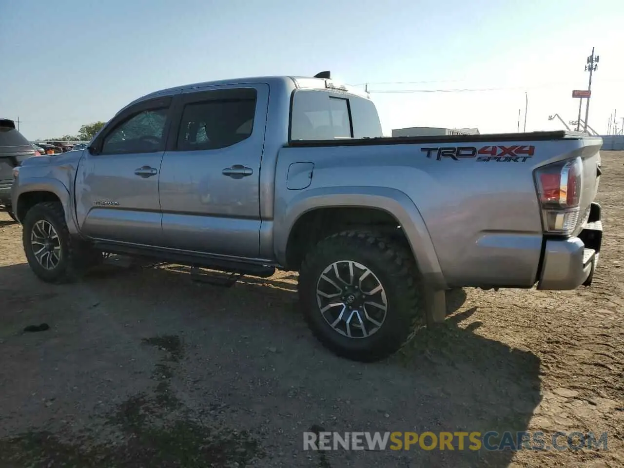 2 Фотография поврежденного автомобиля 3TMCZ5AN6LM338076 TOYOTA TACOMA 2020