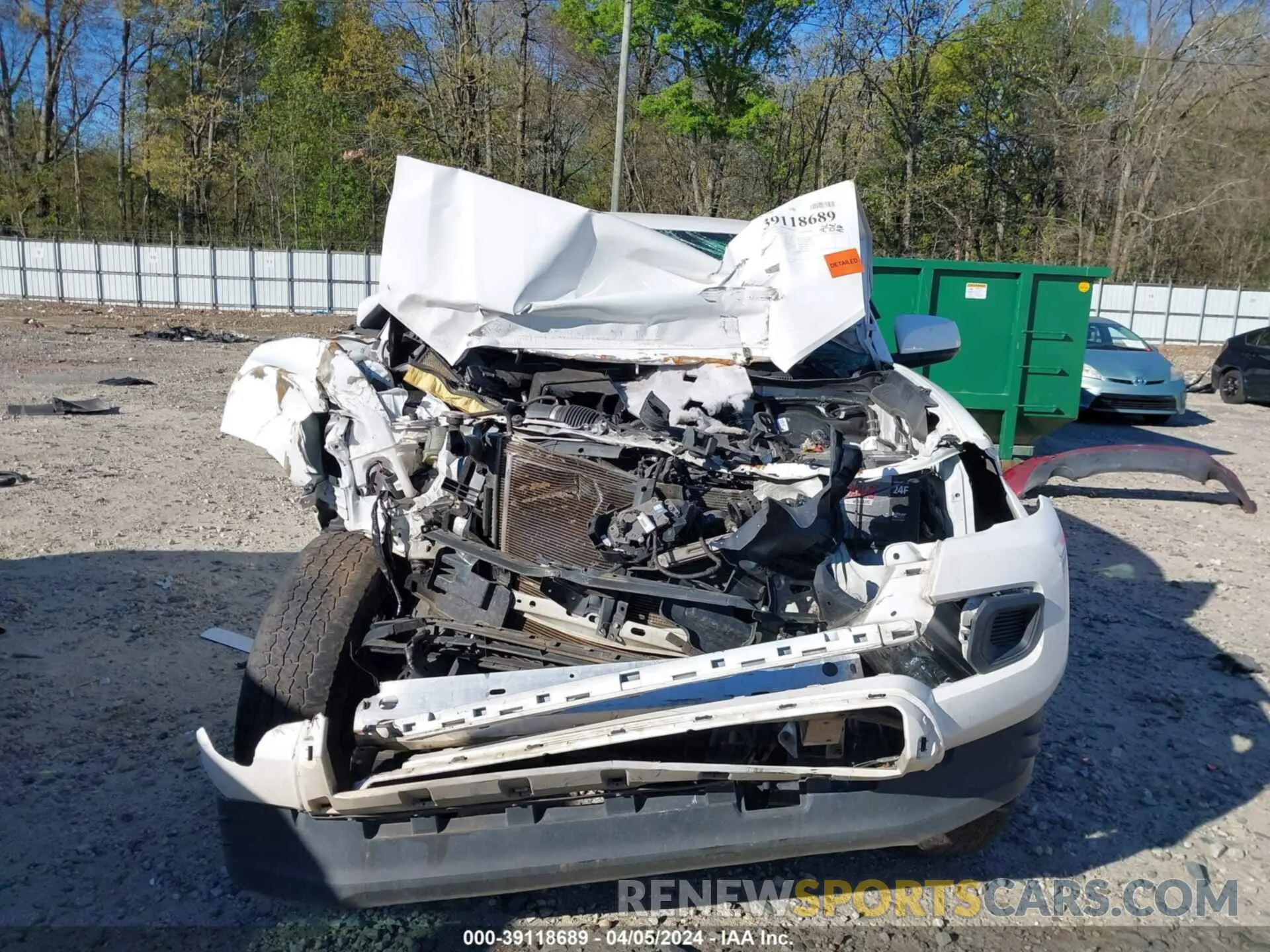 6 Photograph of a damaged car 3TMCZ5AN7LM290443 TOYOTA TACOMA 2020