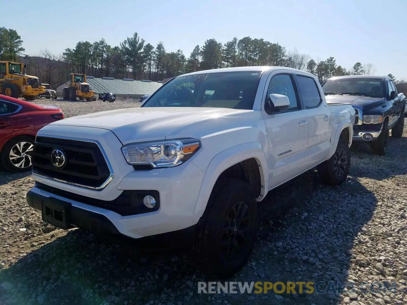 2 Photograph of a damaged car 3TMCZ5AN7LM313252 TOYOTA TACOMA 2020