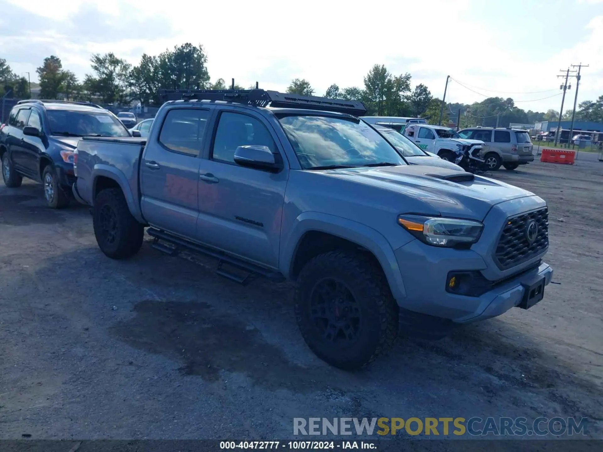 1 Photograph of a damaged car 3TMCZ5AN7LM327474 TOYOTA TACOMA 2020