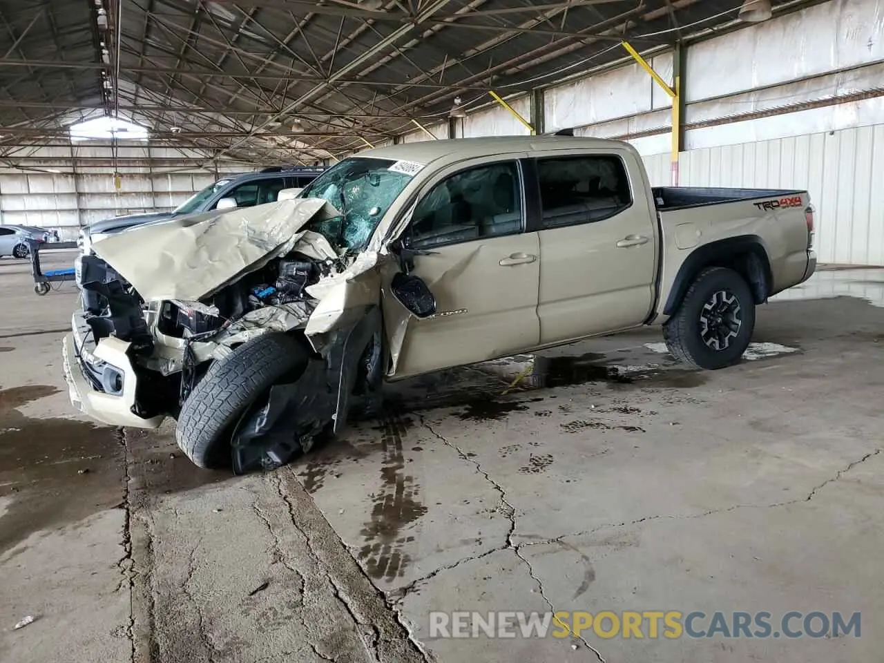 1 Photograph of a damaged car 3TMCZ5AN7LM348163 TOYOTA TACOMA 2020