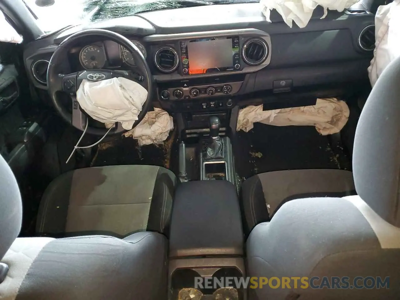 8 Photograph of a damaged car 3TMCZ5AN7LM348163 TOYOTA TACOMA 2020