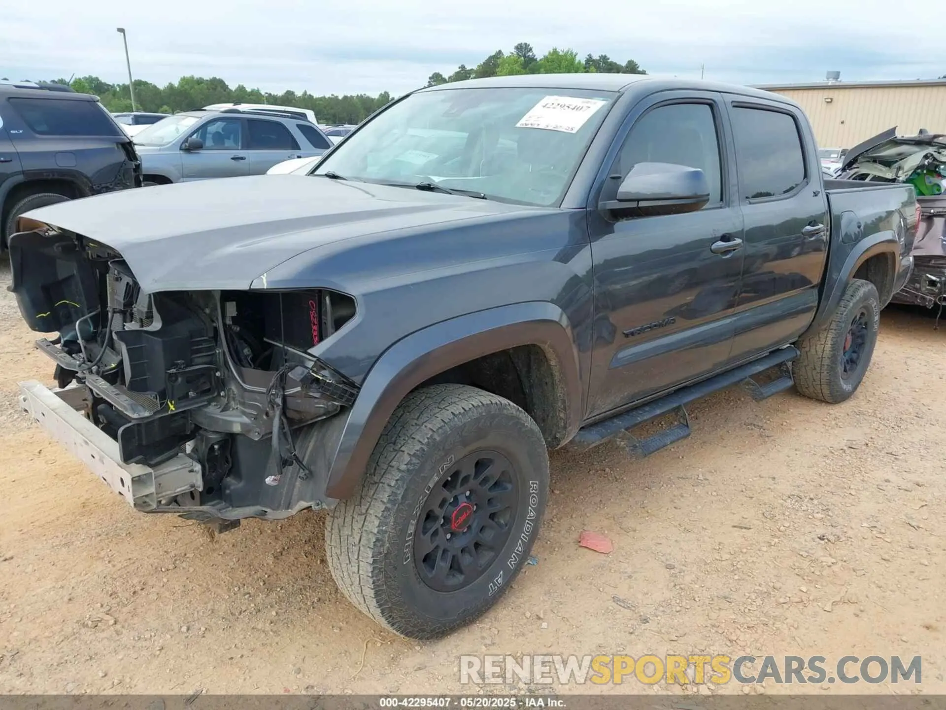 2 Фотография поврежденного автомобиля 3TMCZ5AN8LM297983 TOYOTA TACOMA 2020
