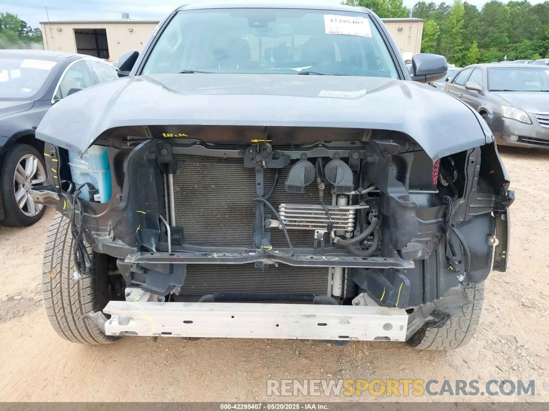 6 Фотография поврежденного автомобиля 3TMCZ5AN8LM297983 TOYOTA TACOMA 2020