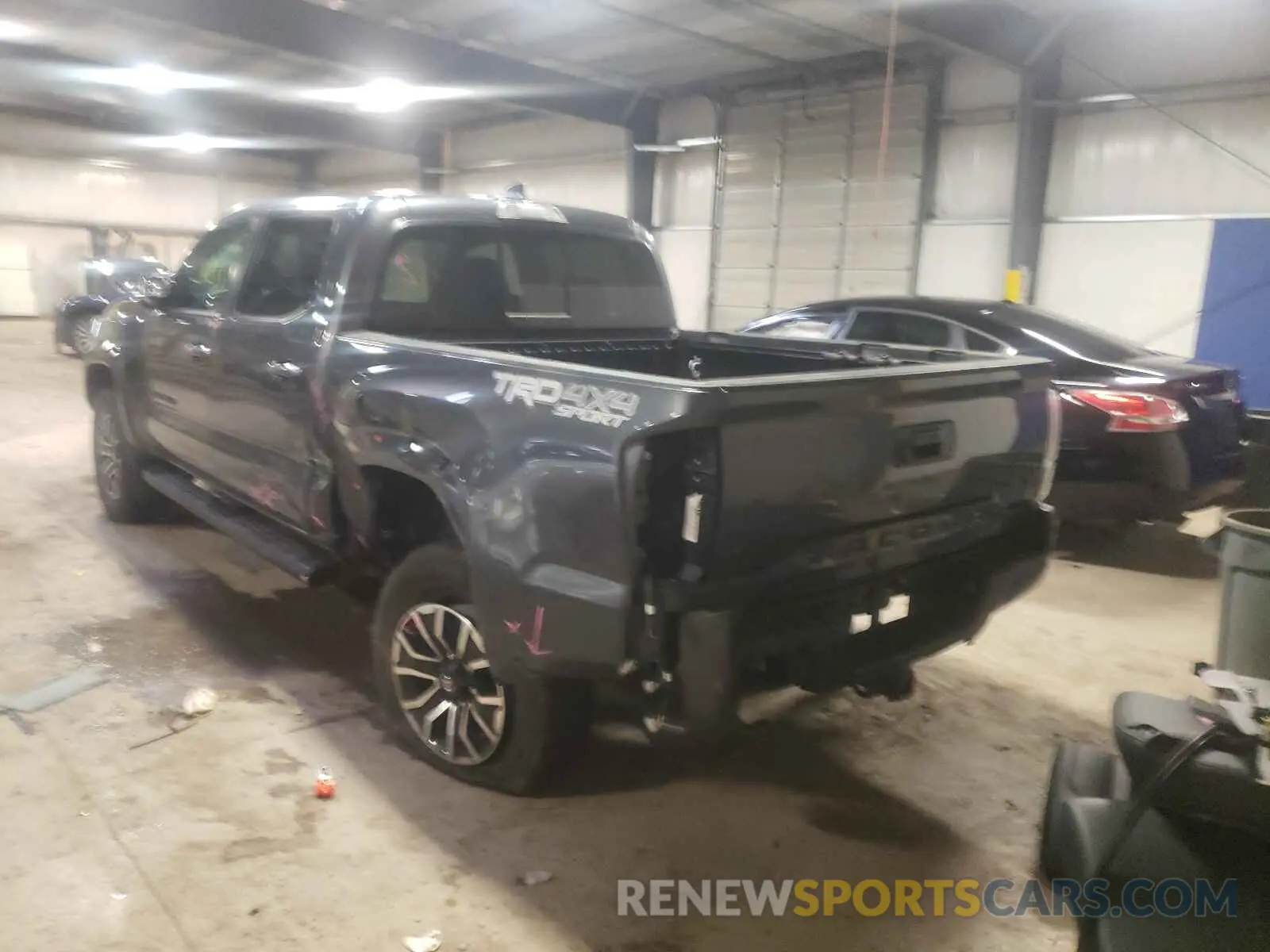 3 Photograph of a damaged car 3TMCZ5AN8LM364047 TOYOTA TACOMA 2020