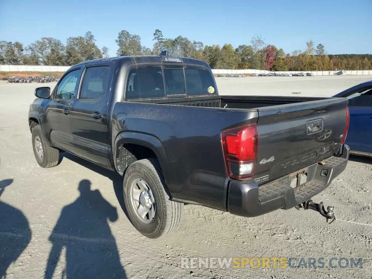 2 Фотография поврежденного автомобиля 3TMCZ5AN9LM295675 TOYOTA TACOMA 2020