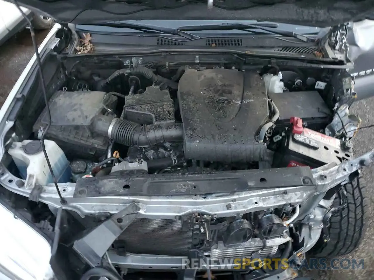 11 Photograph of a damaged car 3TMCZ5AN9LM300437 TOYOTA TACOMA 2020