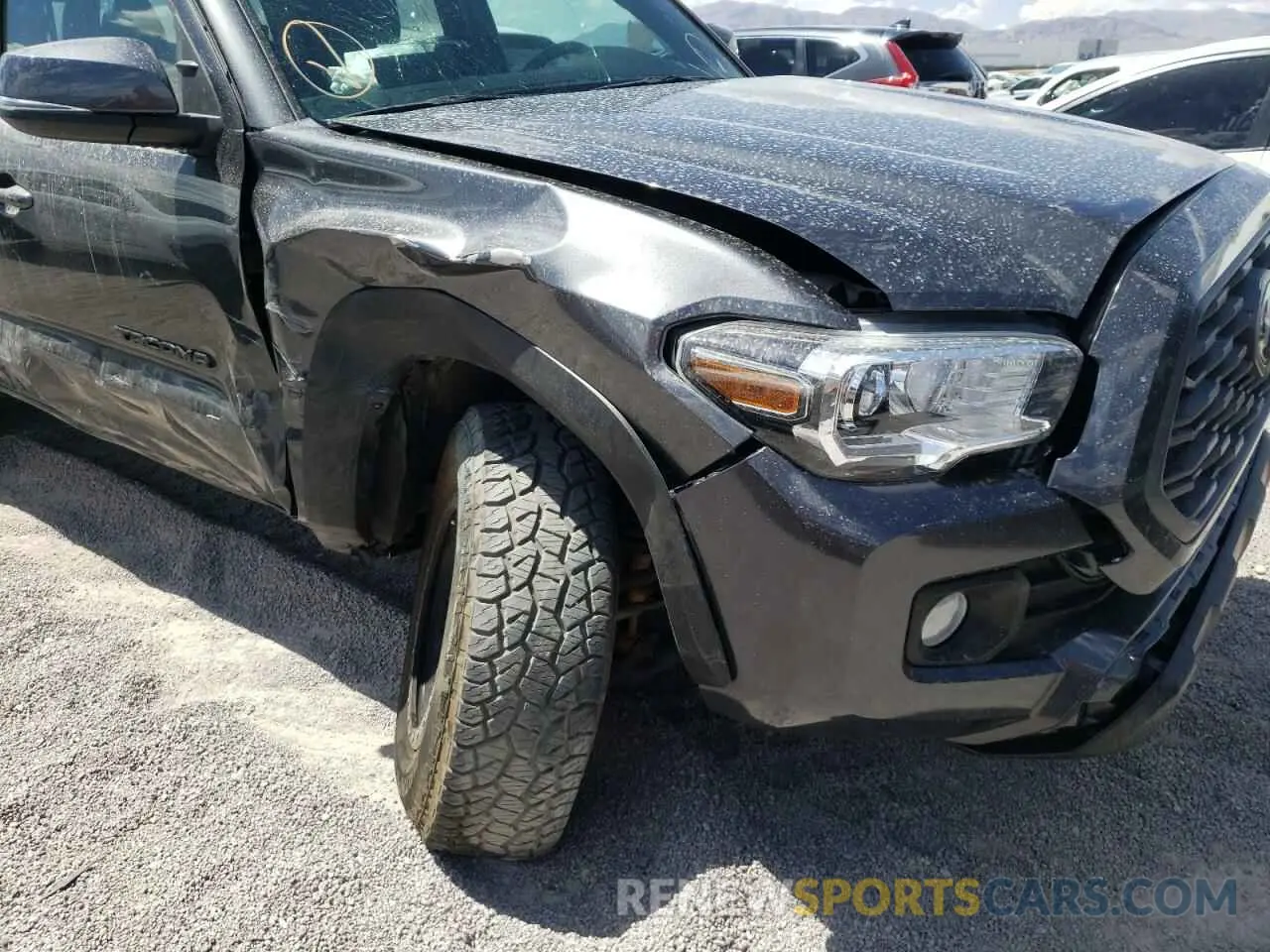 9 Photograph of a damaged car 3TMCZ5AN9LM305735 TOYOTA TACOMA 2020