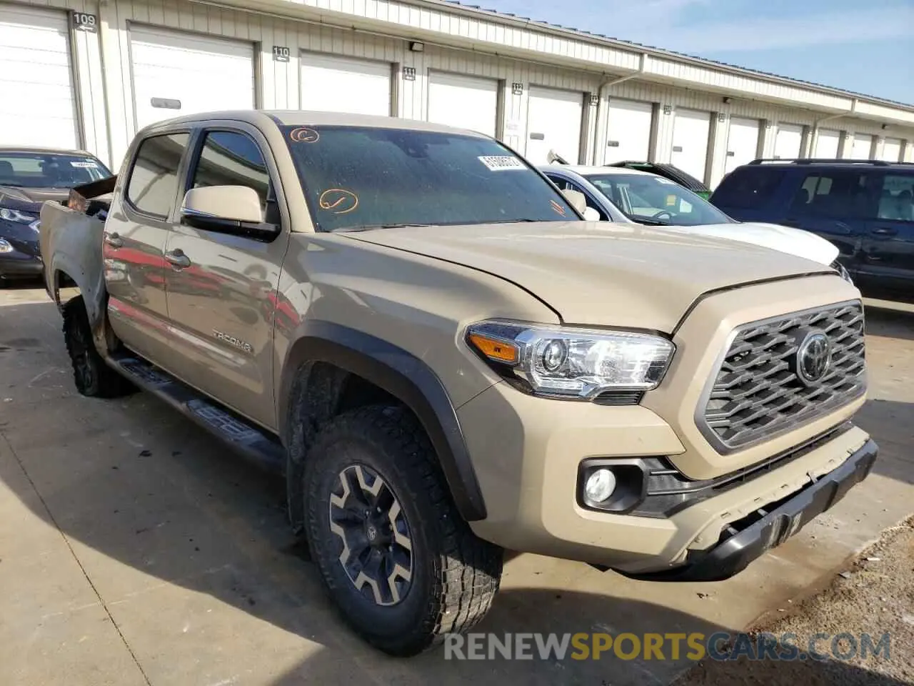 1 Photograph of a damaged car 3TMCZ5AN9LM313673 TOYOTA TACOMA 2020