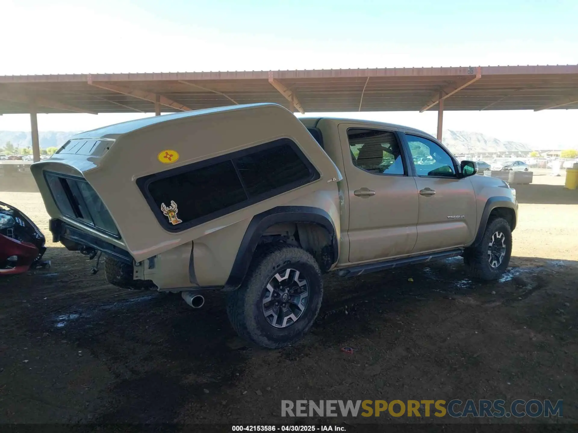 4 Фотография поврежденного автомобиля 3TMCZ5AN9LM321515 TOYOTA TACOMA 2020