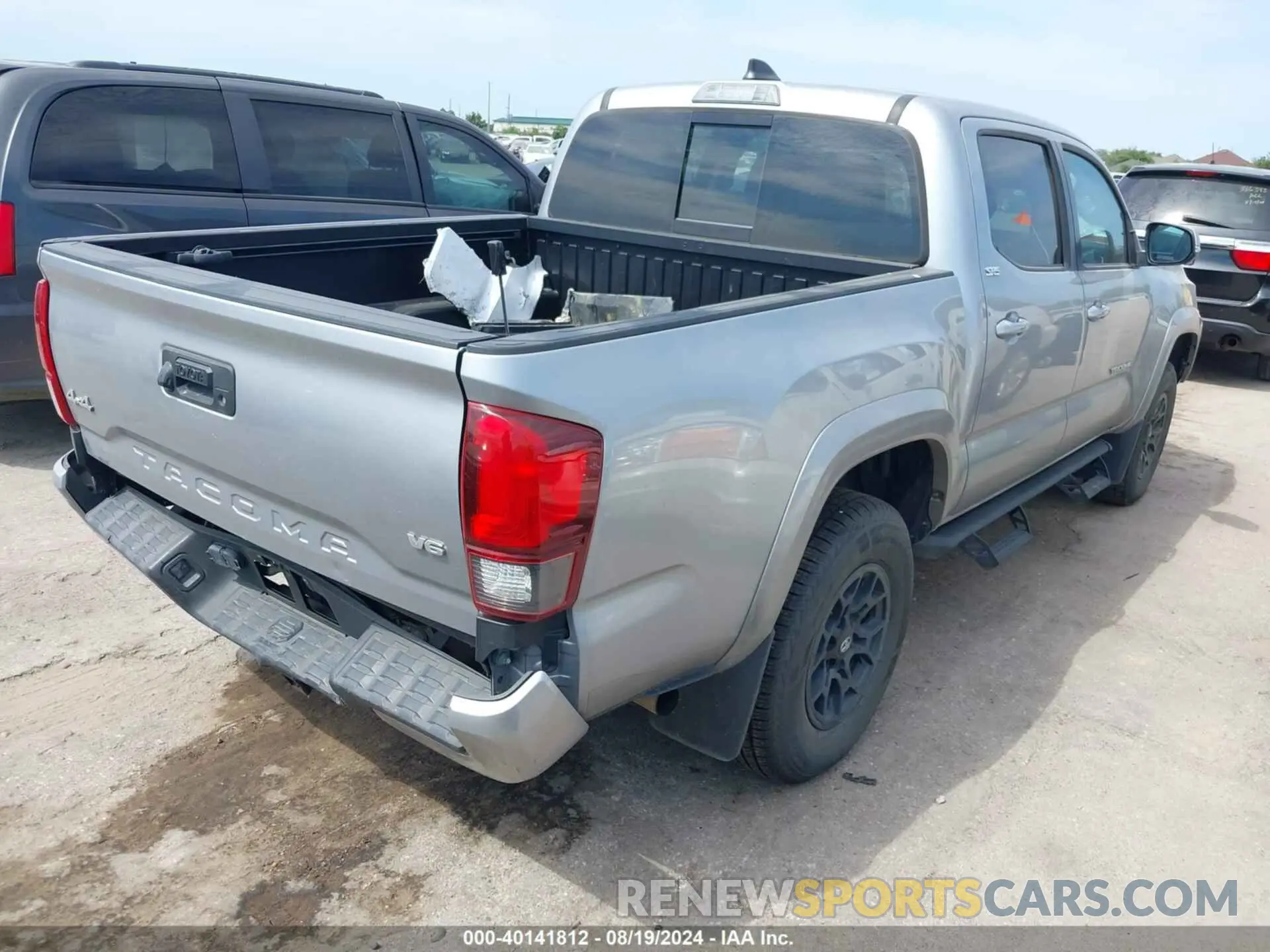 4 Фотография поврежденного автомобиля 3TMCZ5AN9LM339304 TOYOTA TACOMA 2020