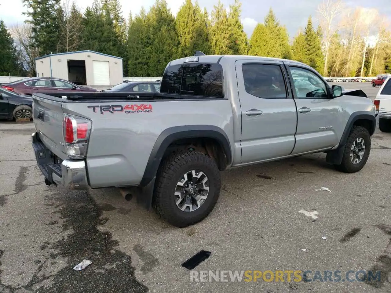 3 Фотография поврежденного автомобиля 3TMCZ5AN9LM346818 TOYOTA TACOMA 2020