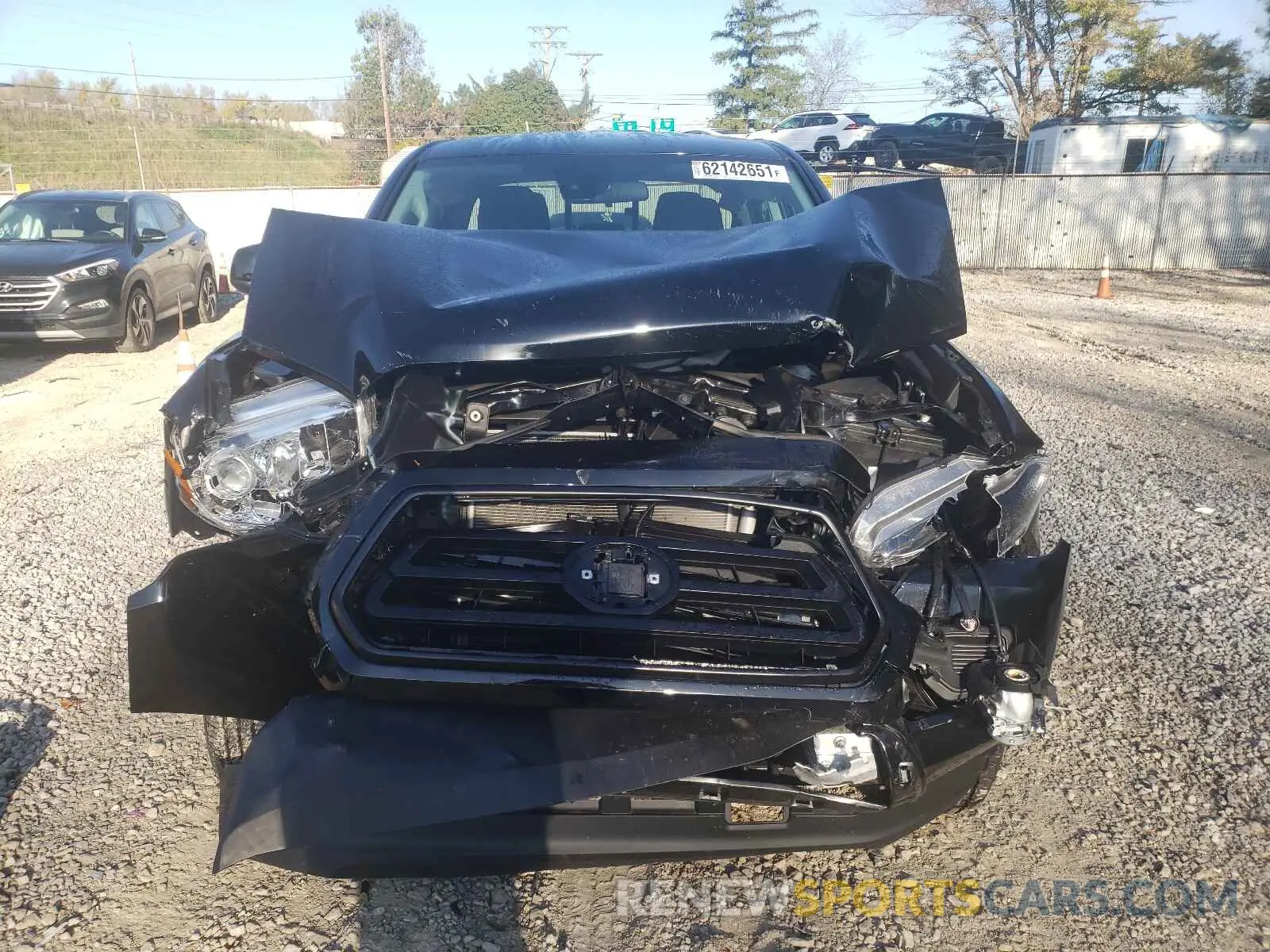 9 Photograph of a damaged car 3TMCZ5AN9LM354045 TOYOTA TACOMA 2020