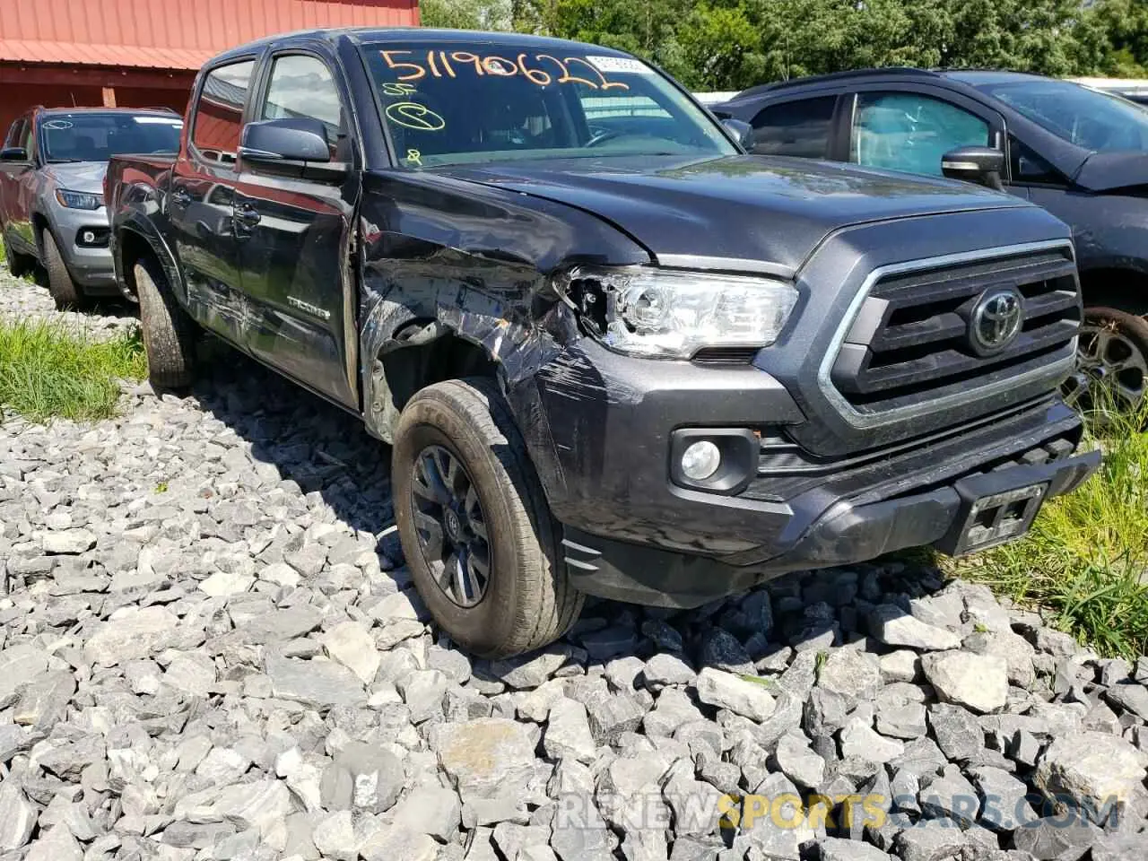 1 Photograph of a damaged car 3TMCZ5ANXLM290257 TOYOTA TACOMA 2020