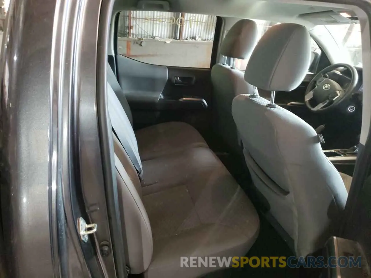 6 Photograph of a damaged car 3TMCZ5ANXLM290257 TOYOTA TACOMA 2020
