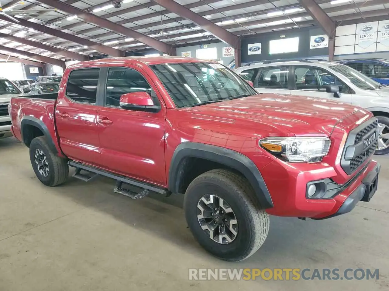 4 Photograph of a damaged car 3TMCZ5ANXLM354524 TOYOTA TACOMA 2020