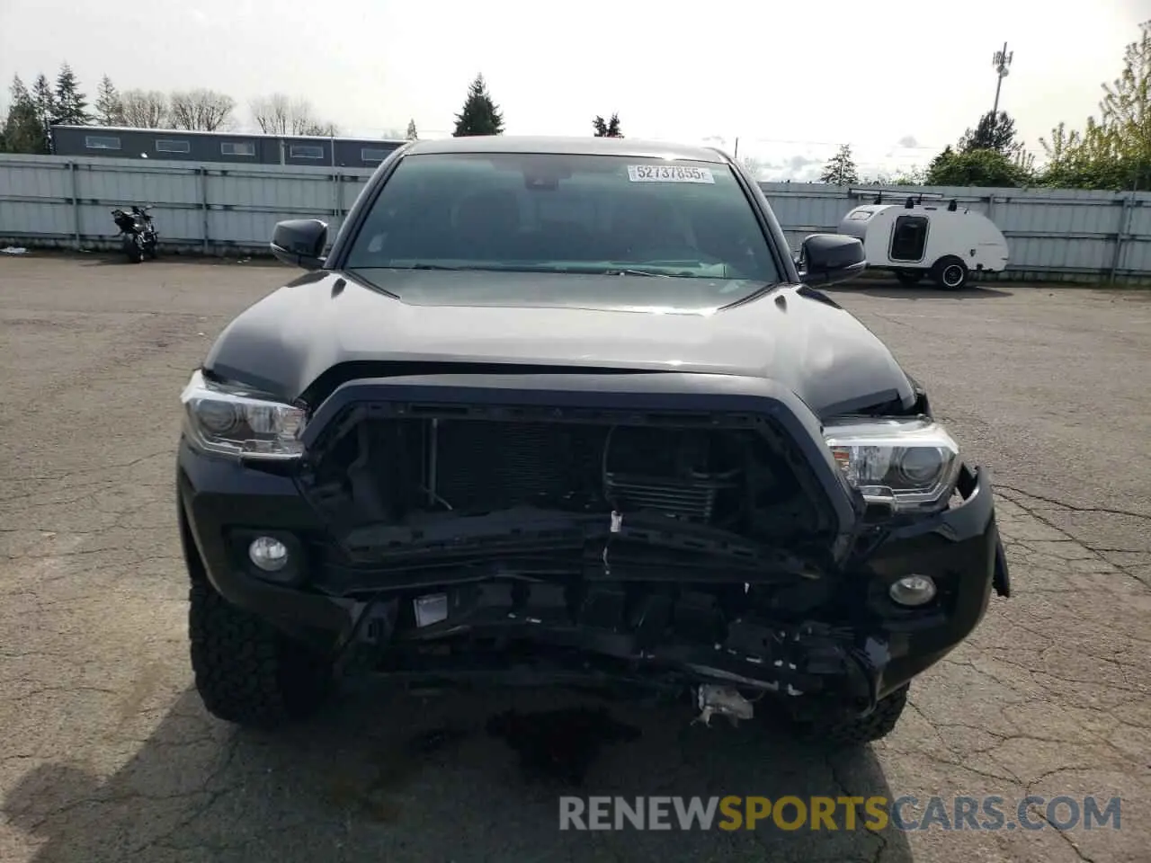 5 Photograph of a damaged car 3TMDZ5BN0LM085680 TOYOTA TACOMA 2020