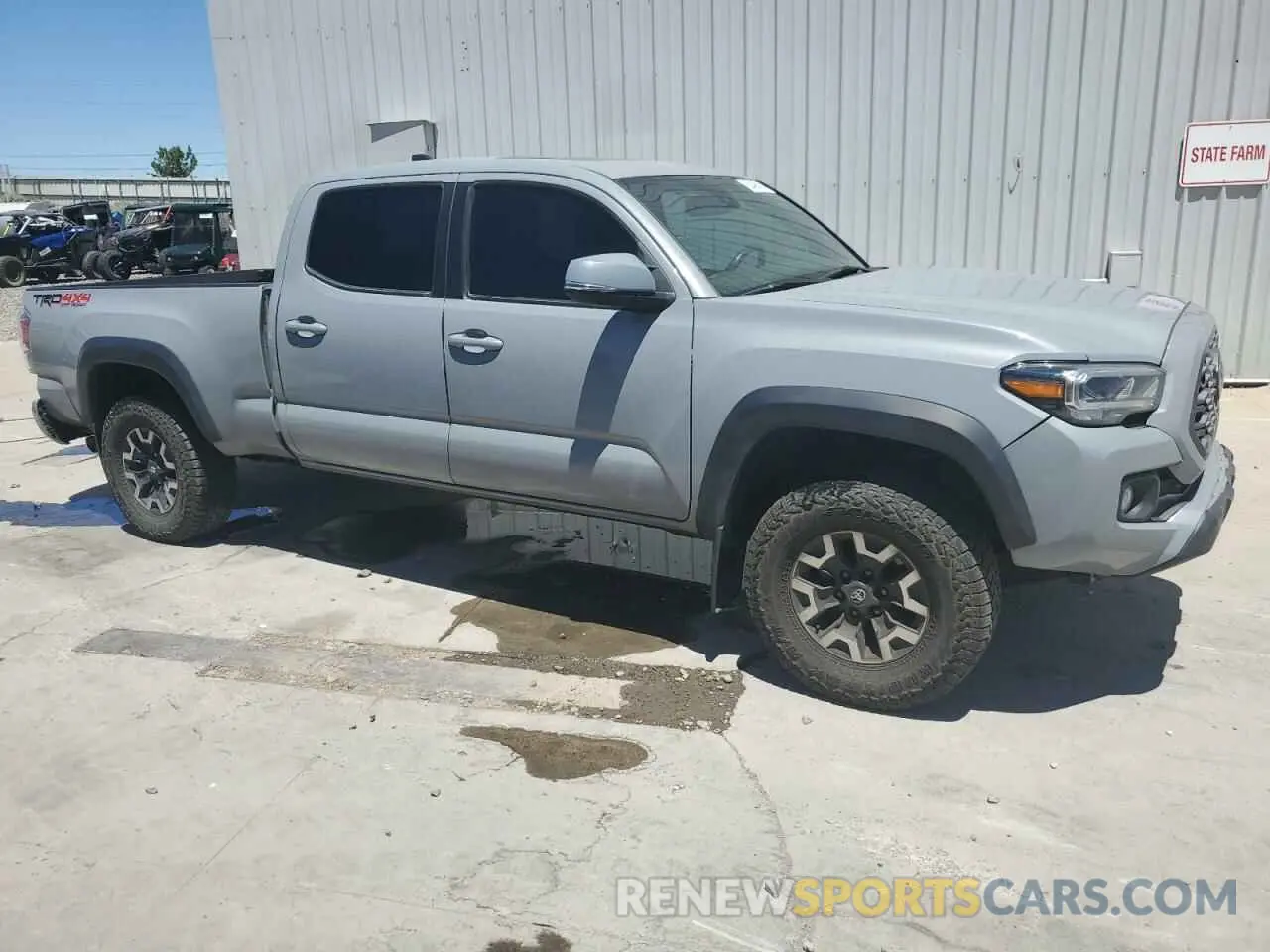4 Photograph of a damaged car 3TMDZ5BN7LM087085 TOYOTA TACOMA 2020