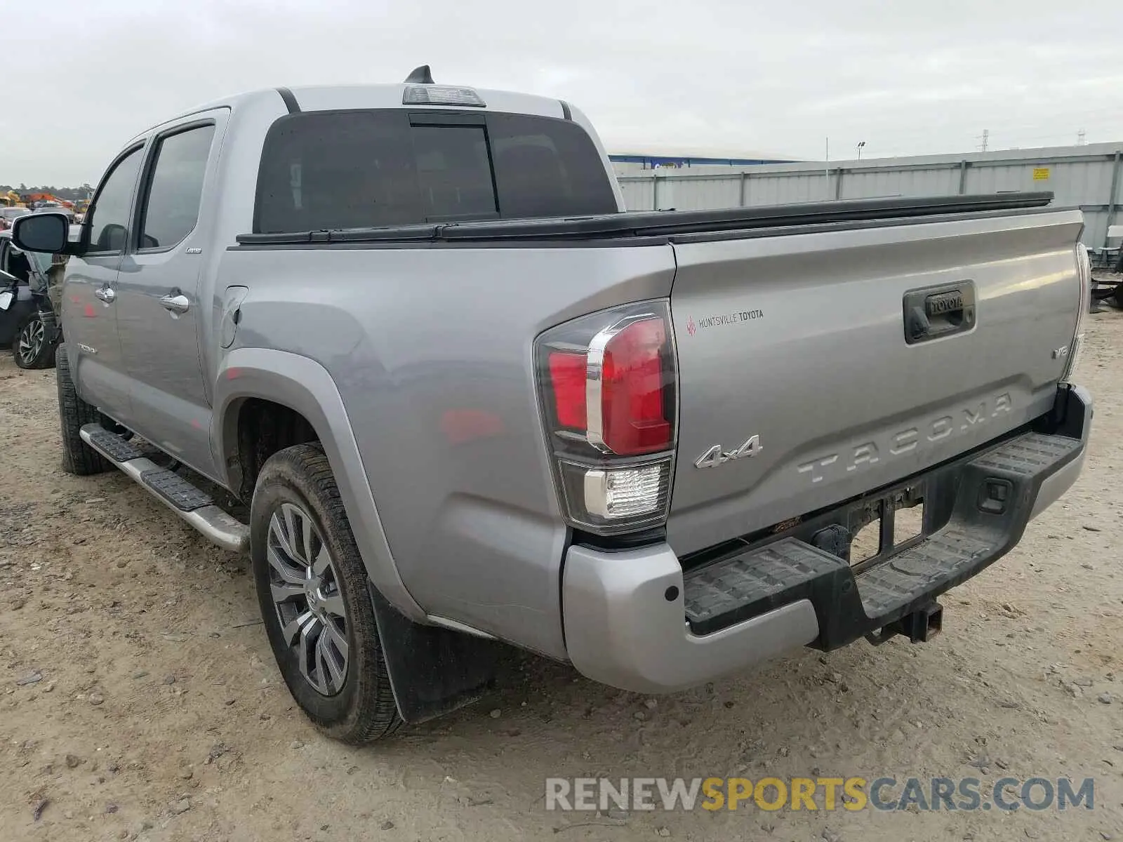 3 Photograph of a damaged car 3TMGZ5AN2LM289430 TOYOTA TACOMA 2020