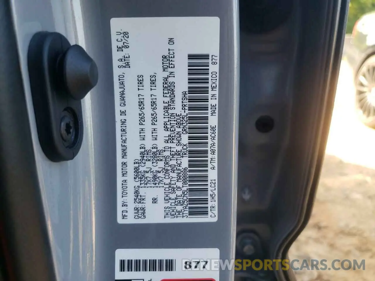 10 Photograph of a damaged car 3TYAZ5CN5LT000886 TOYOTA TACOMA 2020