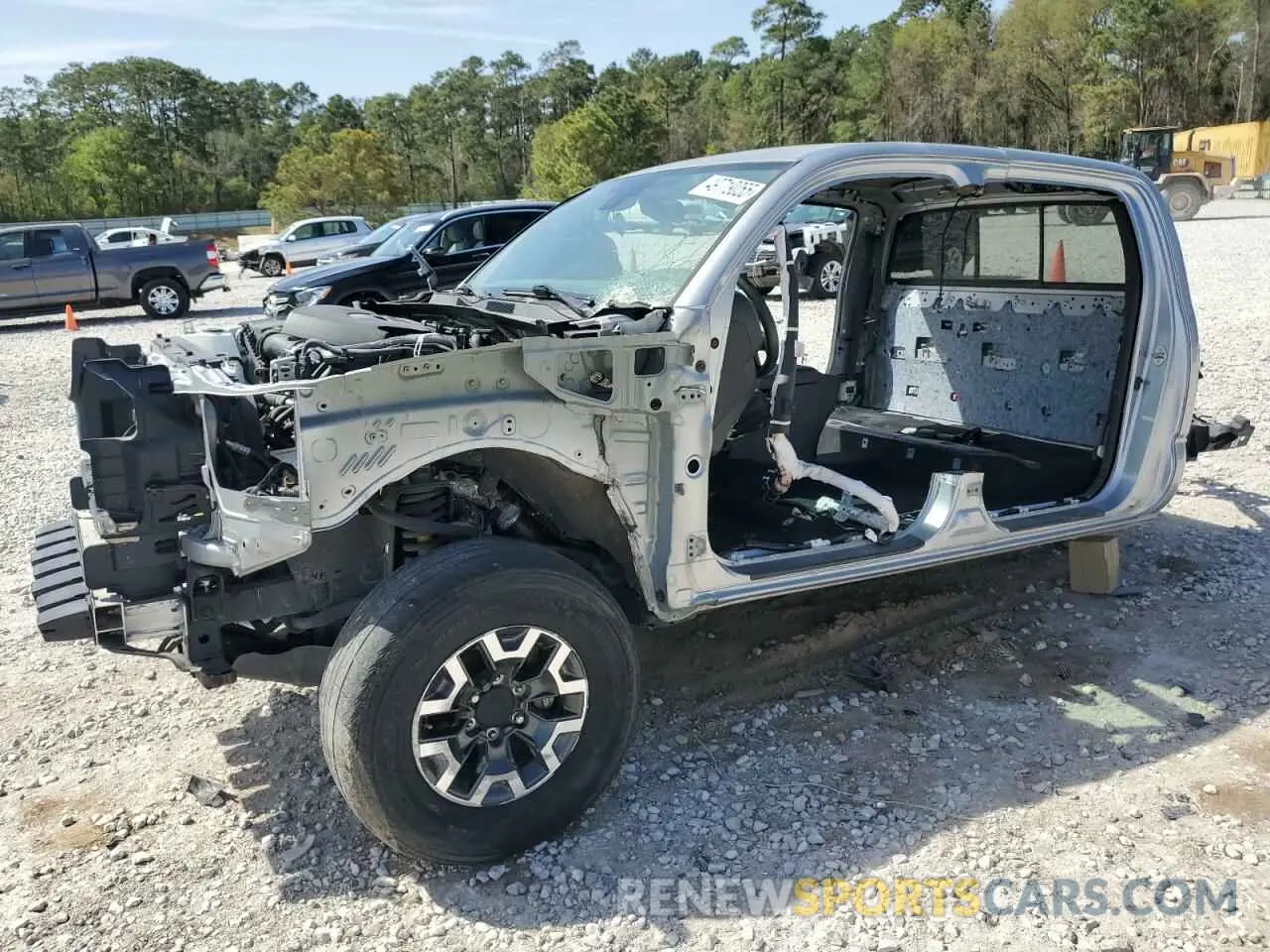 1 Фотография поврежденного автомобиля 3TYCZ5AN1LT004350 TOYOTA TACOMA 2020