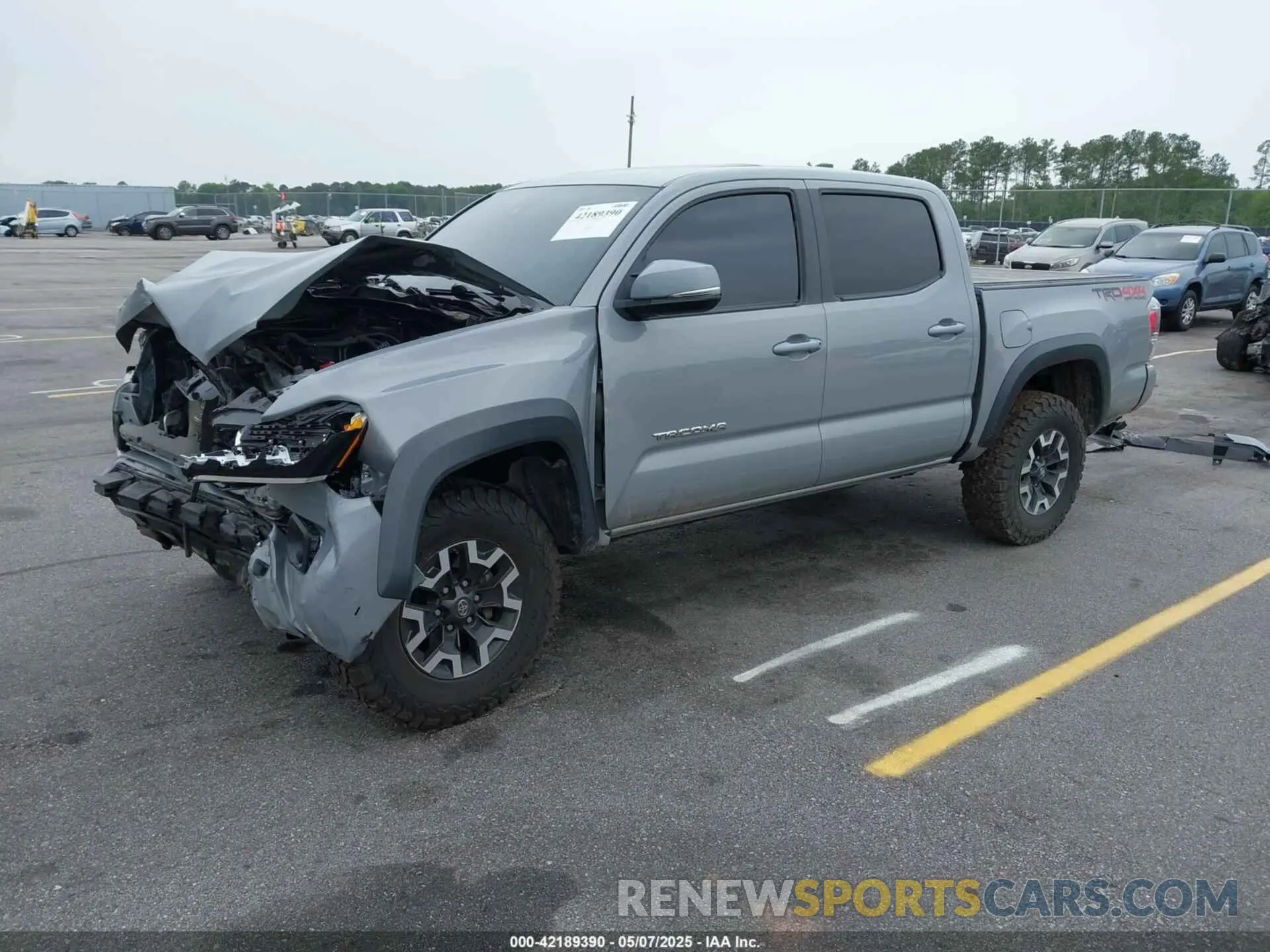 2 Photograph of a damaged car 3TYCZ5AN1LT005059 TOYOTA TACOMA 2020