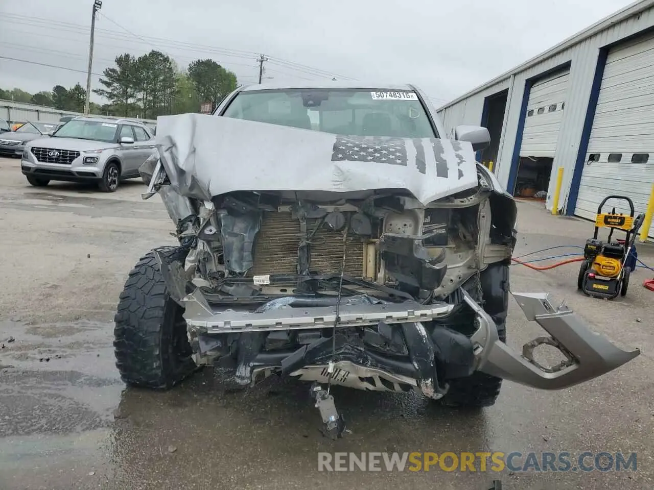 5 Photograph of a damaged car 3TYCZ5AN3LT004690 TOYOTA TACOMA 2020