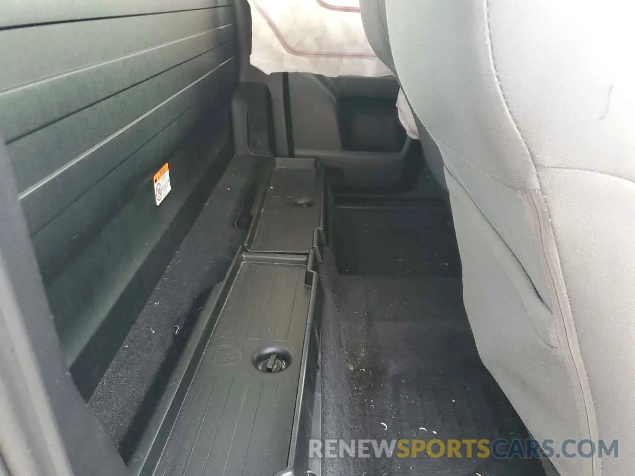 10 Фотография поврежденного автомобиля 3TYRX5GN1LT003786 TOYOTA TACOMA 2020